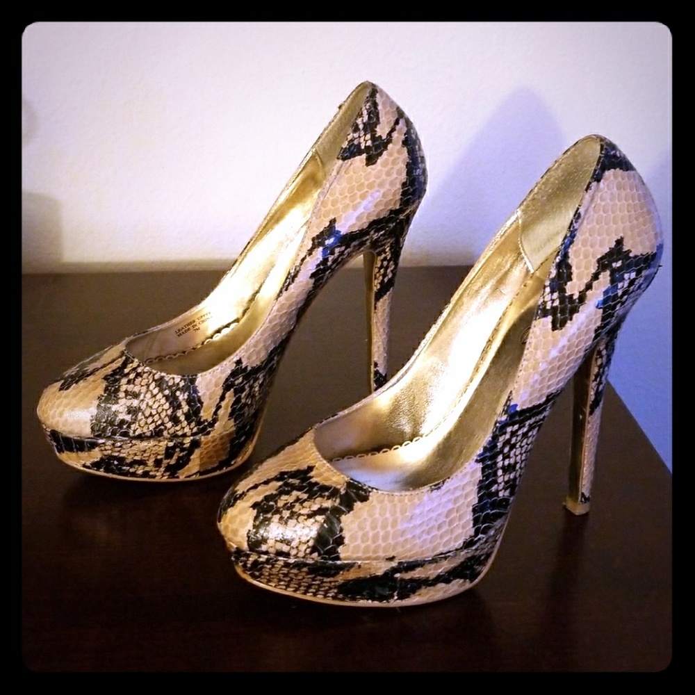 Bebe leather platform pumps